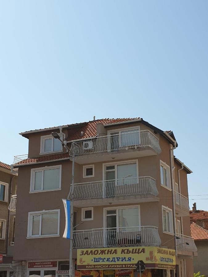 Guest House Taligarov Pomorie Bagian luar foto