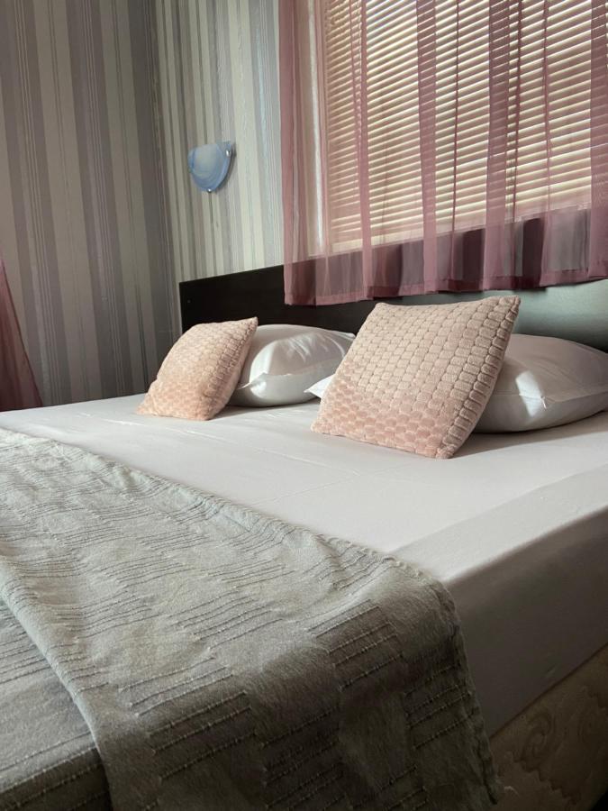 Guest House Taligarov Pomorie Bagian luar foto