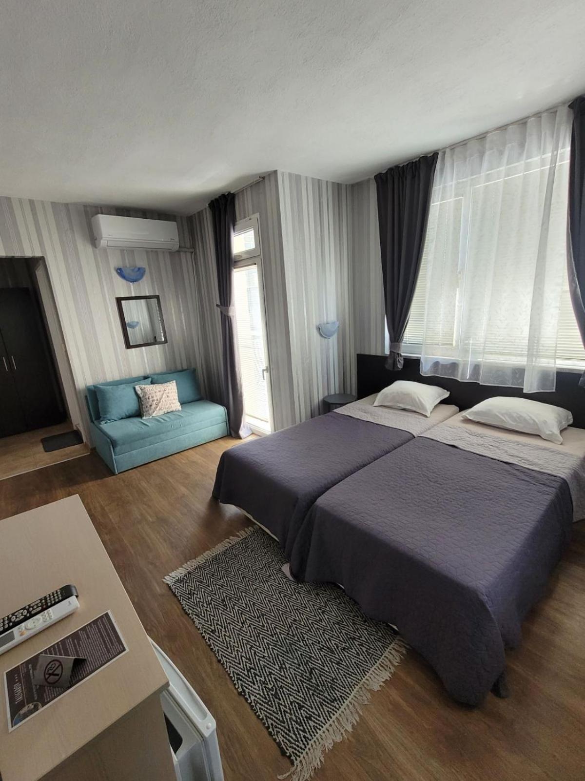 Guest House Taligarov Pomorie Bagian luar foto